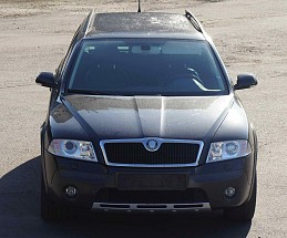 Beschädigte Skoda Oktavia Scout 4x4 skoda-oktavia-scout-4x4-03