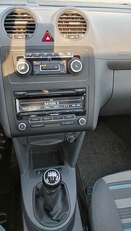 Beschädigte VW Caddy 1.6 vw-caddy-1-6-10