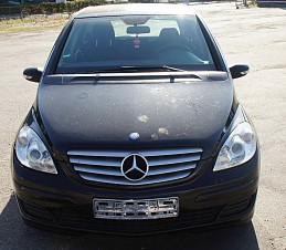 Beschädigte Mercedes B 150 Benzin mercedes-b-150-benzin-03