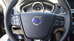 Beschädigte Volvo V40 volvo-v40-07