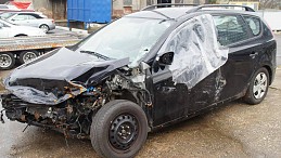 Unfallauto Hyundai i30 SW hyundai-i30-sw-03