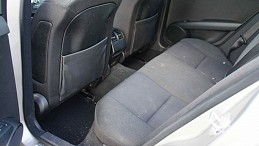 Beschädigte Mercedes C200 Limousine mercedes-c200-limousine-07