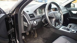 Beschädigte Mercedes C220 Kompressor mercedes-c220-kompressor-15