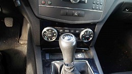 Beschädigte Mercedes C200 Limousine mercedes-c200-limousine-15