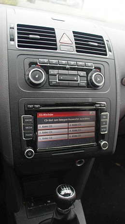 Beschädigte VW Touran vw-touran-02