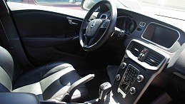 Beschädigte Volvo V40 volvo-v40-04