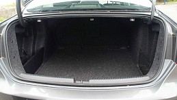 Beschädigte VW Jetta vw-jetta-04