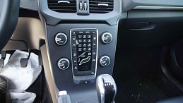 Beschädigte Volvo V40 volvo-v40-08