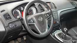 Beschädigte Opel Insignia opel-insignia-10