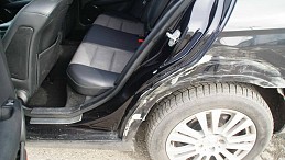 Beschädigte Mercedes C220 Kompressor mercedes-c220-kompressor-10