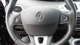 Beschädigte Renault Grand Scenic renault-grand-scenic-14