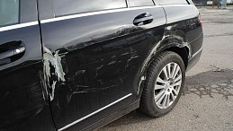 Beschädigte Mercedes C220 Kompressor mercedes-c220-kompressor-09