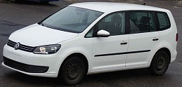 Unfallauto VW Touran White vw-touran-white-04