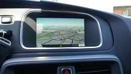 Beschädigte Volvo V40 volvo-v40-09