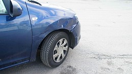 Beschädigte Dacia Sandero dacia-sandero-10