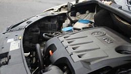 Unfallauto VW Touran White vw-touran-white-01