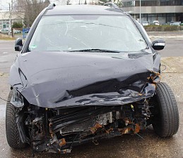 Unfallauto Hyundai i30 SW hyundai-i30-sw-02