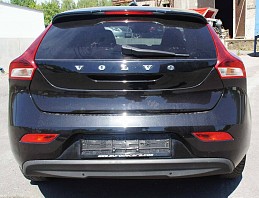 Beschädigte Volvo V40 volvo-v40-05