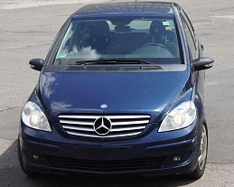 Beschädigte Mercedes B200 CDI mercedes-b200-cdi-11