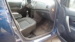 Beschädigte Dacia Sandero dacia-sandero-19
