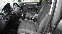 Beschädigte VW Touran vw-touran-16