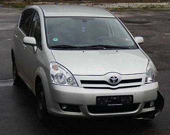 Unfallauto Toyota Corolla Verso gallery banner image