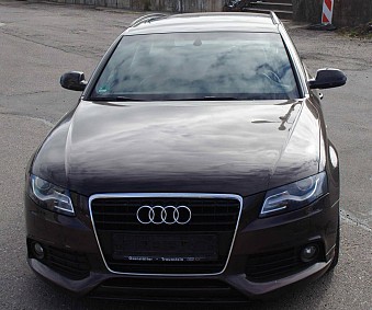 Beschädigte Audi A4 Avant S-Line gallery banner image