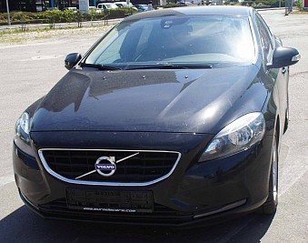 Beschädigte Volvo V40 gallery banner image