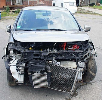 Unfallauto Renault Clio gallery banner image