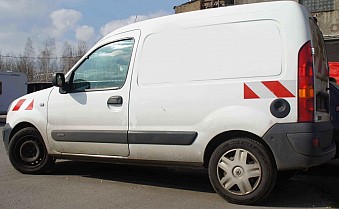 Beschädigte Renault Kangoo gallery banner image