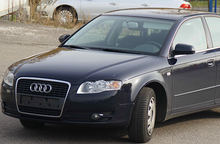 audi-a4-limusine